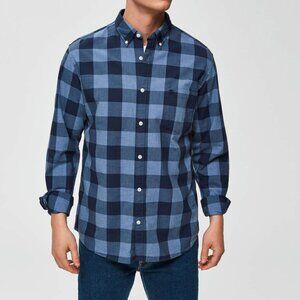 NWT ROWM Blue Checked Button Down Shirt